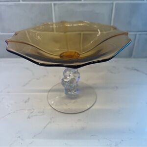Vintage cambridge glass 4300 Keyhole Stem Pedestal Dish, Amber
